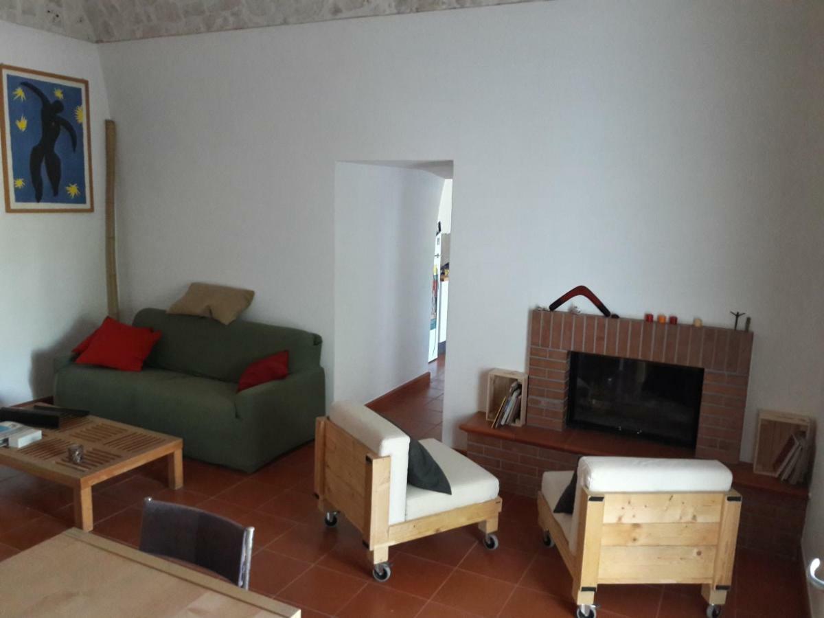 Fra Il Glicine E Il Sambuco Villa Monopoli Exterior foto