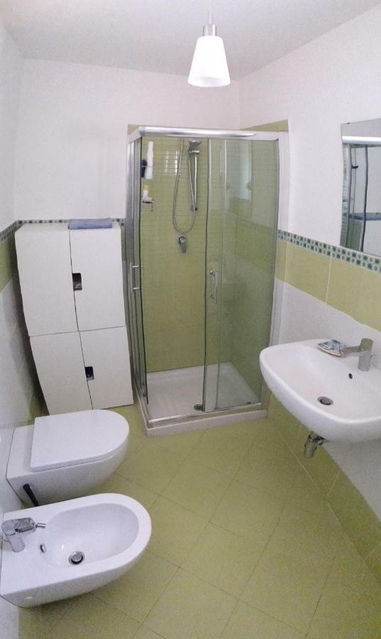 Fra Il Glicine E Il Sambuco Villa Monopoli Exterior foto
